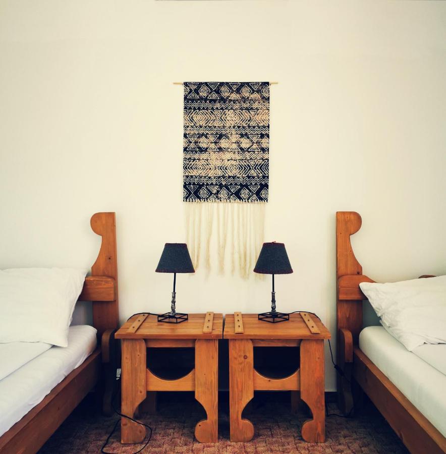 Szabolcs Vezer Panzio Bed and Breakfast Buitenkant foto